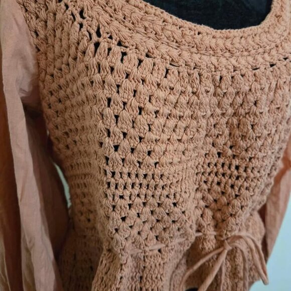 NWOT ✨FREE PEOPLE✨ Megan Crochet Top Size Medium in Coral with Open Back - Picture 7 of 9